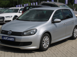 Volkswagen Golf 1,6 TDi 77 kW TREND BLUEMOTION